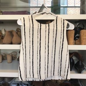 Vince Camuto Crop Top XS